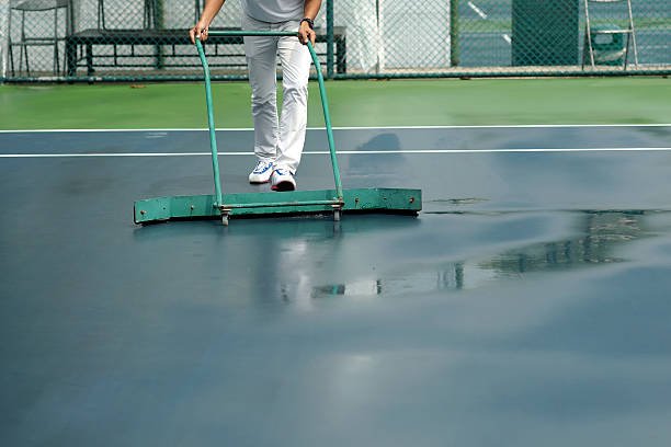 can you play pickleball in the rain